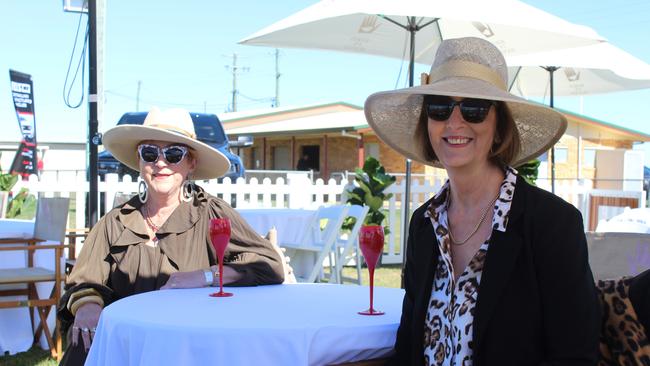 POP UP POLO BUNDABERG 2021: Margaret Strano and Joann Warburton