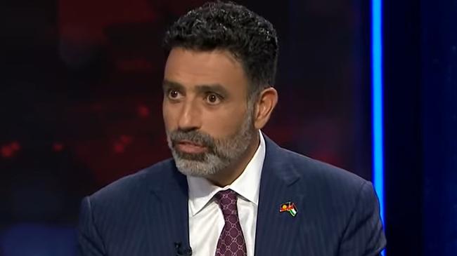 President of the Australia Paestine Advocacy Network Nasser Mashni wore a pin with both Aboriginal and Palestinian flags on his jacket on Q+A. Picture: ABC