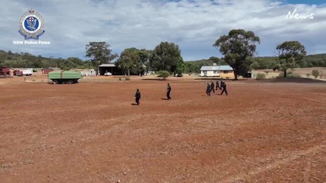 Police line search after toddlers death, Griffith