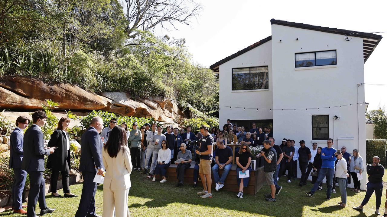 Buyer demand at auctions has remained strong, despite higher rates. Picture: Sam Ruttyn