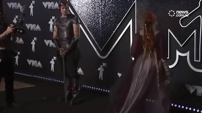 Chappell Roan loses it at photographers on MTV VMAs red carpet