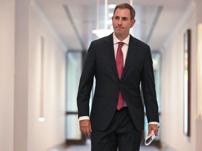 CANBERRA, AUSTRALIA, NewsWire Photos. DECEMBER 5, 2023: Treasurer Jim Chalmers holds a press conference on interest rates at Parliament House in Canberra. Picture: NCA NewsWire / Martin Ollman