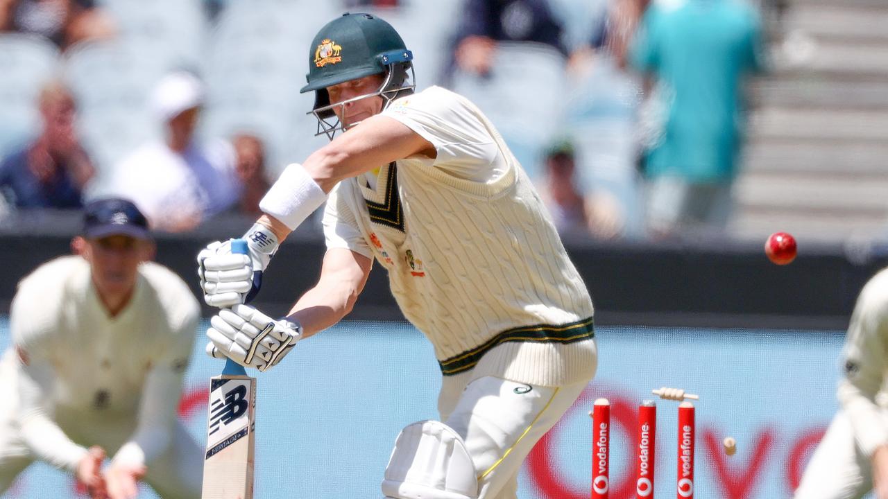 MELBOURNE. 27/12/2021. CRICKET. Day 2 of the Boxing Day Test at the MCG . Steve Smith gets bowled by James Anderson ... Photo by Michael Klein.