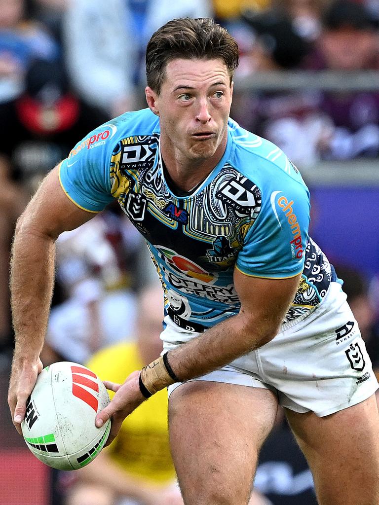 Sam Verrills for the Titans. Photo by Bradley Kanaris/Getty Images