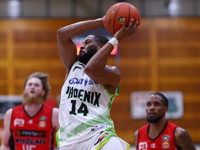 Phoenix import Gary Browne has avoided serious damage to his knee. Picture: Getty Images