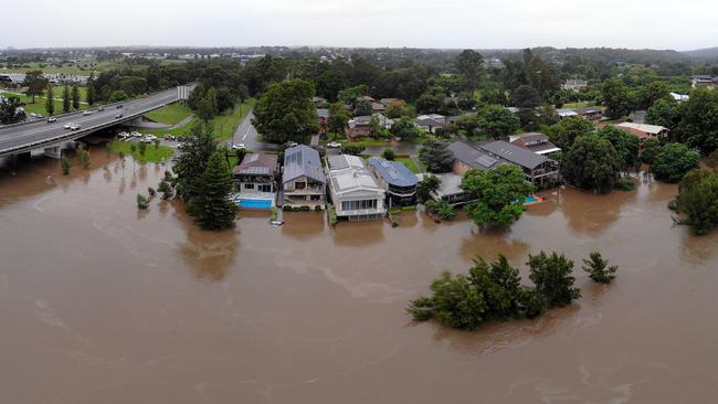 Flooded Homes in Regentville, western Sydney. Picture: Toby Zerna