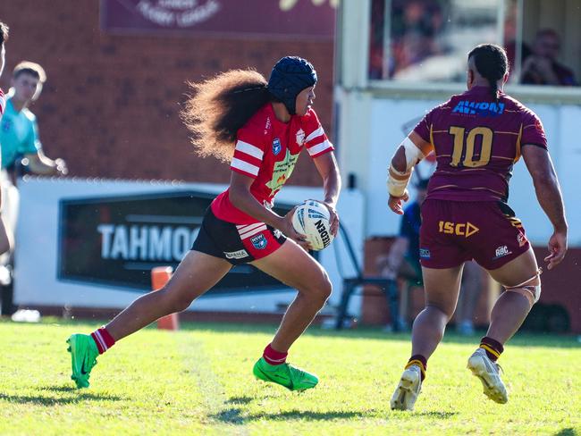 Lockyer Pickering-Ratu puts on a move for the Goannas. Picture Warren Gannon Photography