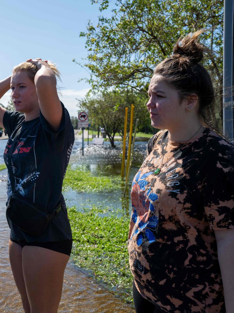 Locals trying to navigate the storm. Picture: Spencer Platt / Getty Images North America / Getty Images via AFP