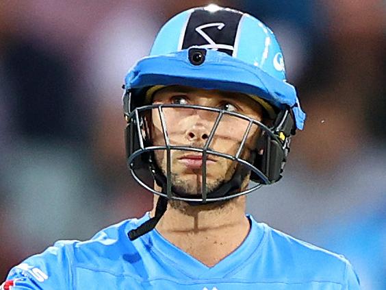 ADELAIDE, AUSTRALIA - JANUARY 22: Jonathan Wells of the Strikers celebrates after scoring his fifty runs during the Big Bash League match between the Adelaide Strikers and the Melbourne Stars at Adelaide Oval on January 22, 2020 in Adelaide, Australia. (Photo by Robert Cianflone/Getty Images)