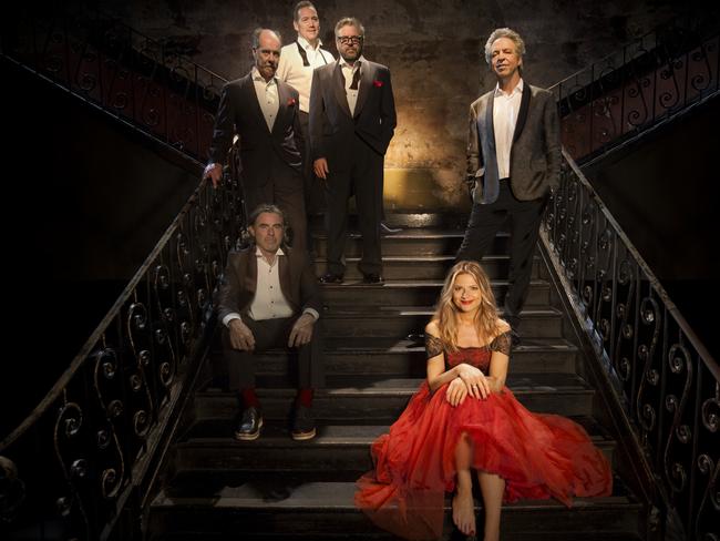 <i>Rockwiz</i> is hosted by Julia Zemiro and Brian Nankervis.