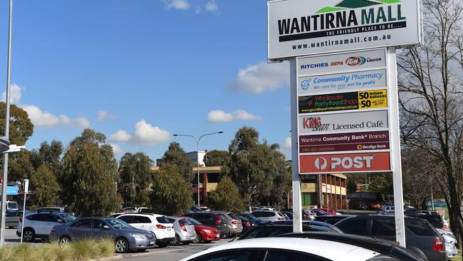 Knox Private Hospital visitors are clogging up the Wantirna Mall carpark to avoid having to pay for parking. Picture: Josie Hayden