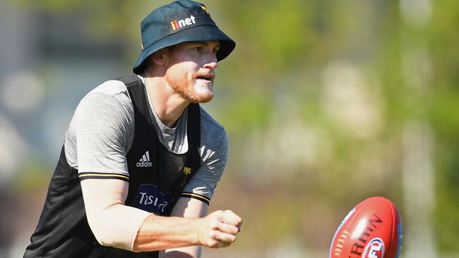 The Hawks’ preseason has already been underway with skipper Jarryd Roughead in on the action, but it will move to New Zealand this week. Picture: Getty Images