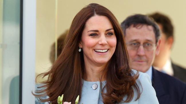 Kate Middleton looks unrecognisable on Woman’s Day cover after ...