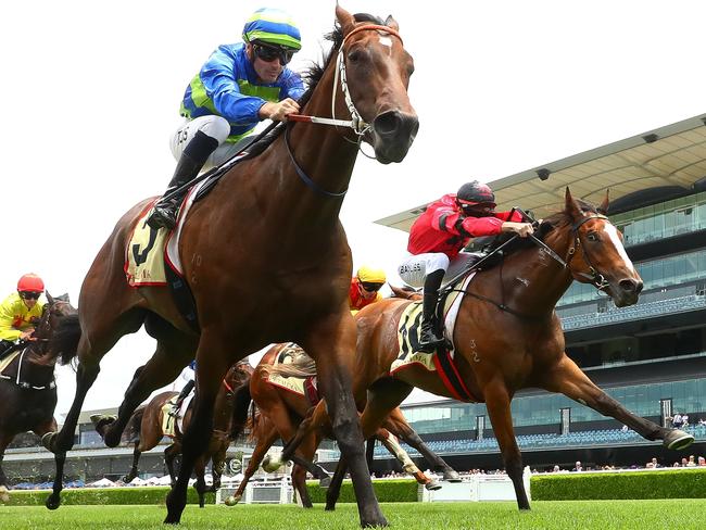 SYDNEY, AUSTRALIA - DECEMBER 28: Tyler Schiller riding Gallo Nero wins Race 1 Petaluma Handicap during Sydney Racing at Royal Randwick Racecourse on December 28, 2024 in Sydney, Australia. (Photo by Jeremy Ng/Getty Images)