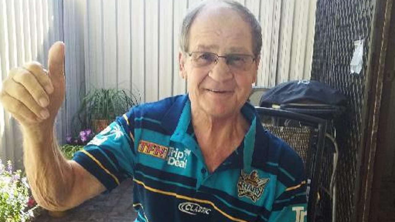 Colourful character and legendary player Tommy Raudonikis has passed away.