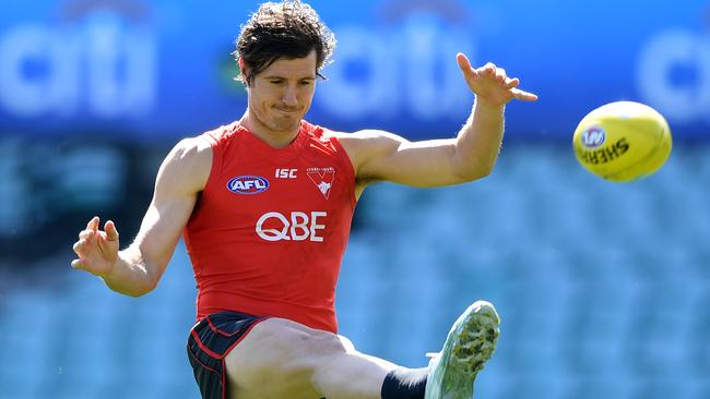 The contracts of Kurt Tippett and Lance Franklin have affected Sydney’s ability to recruit, but the cap pressure should ease in 2018. Picture: AAP