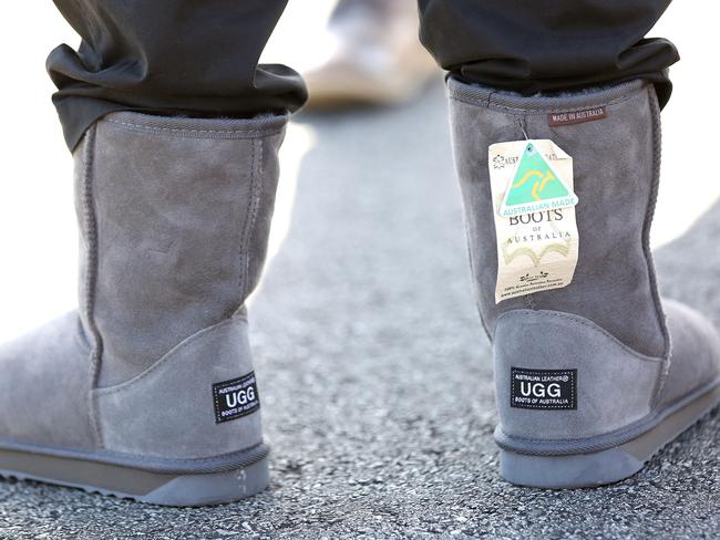 EXCLUSIVE. Coleamn-RayneGoleta, CA, USA. October 8,2017Australian Ugg boot maker Eddie Oygur and politician Nick Xenophon launch a demonstration outside the Decker Outdoor Corporation at their headquarters in Goleta, CA over the rights to the name "Ugg" CREDIT LINE MUST READ: Coleman-RaynerTel US (001) 310-474-4343 - officewww.coleman-rayner.com