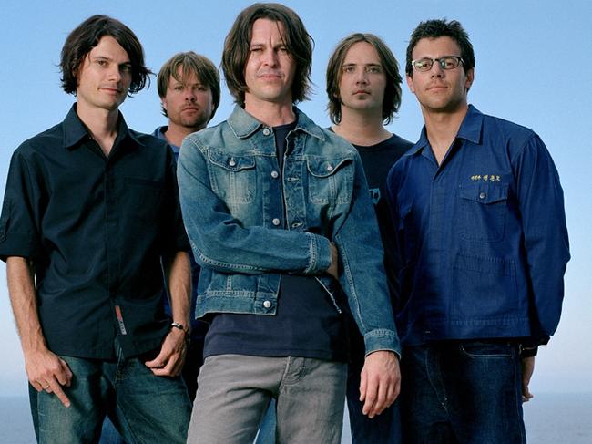 SMART DAILY. Australian band Powderfinger.