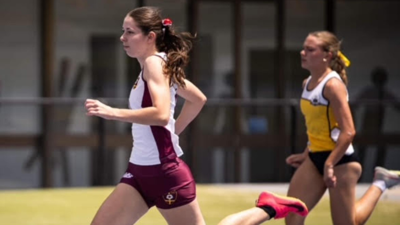 Amaya Mearns in action at the All Schools Queensland when she won her 200m with a new PB of 23.56 and also a very large meet record. Photo credit from Kylie Nyssen.