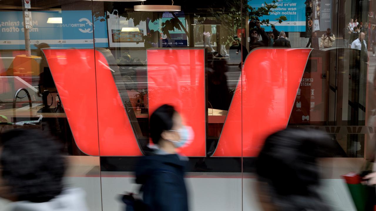 Major Aussie banks hit by outage