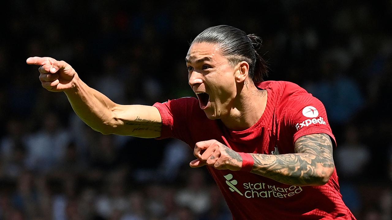 Liverpool suffer HUGE scare as $147m signing sends ominous warning to EPL contenders – Fox Sports