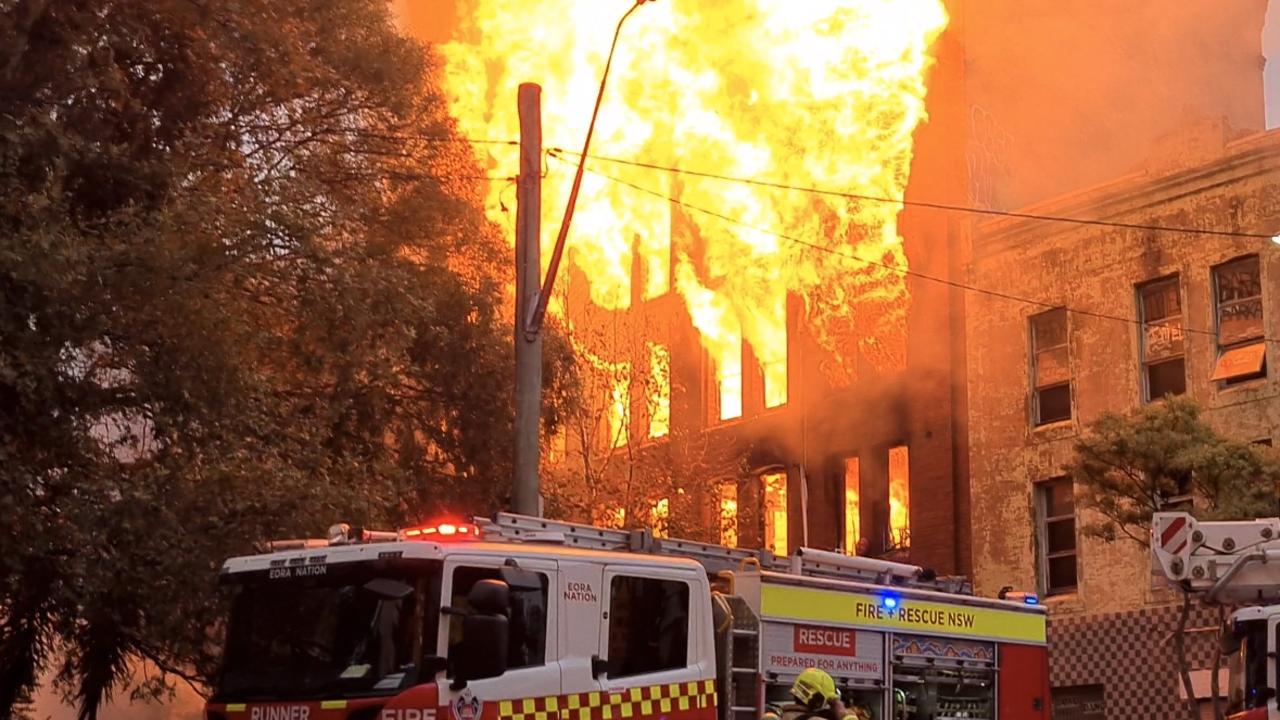 Peak hour thrown into chaos by huge fire