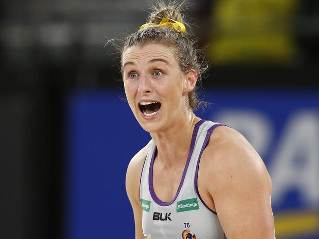 Gabi Simpson of the Firebirds looks inside during the Round 1 Super Netball match between the Melbourne Vixens and the Queensland Firebirds at Melbourne Arena in Melbourne, Saturday, April 27, 2019. (AAP Image/Daniel Pockett) NO ARCHIVING, EDITORIAL USE ONLY