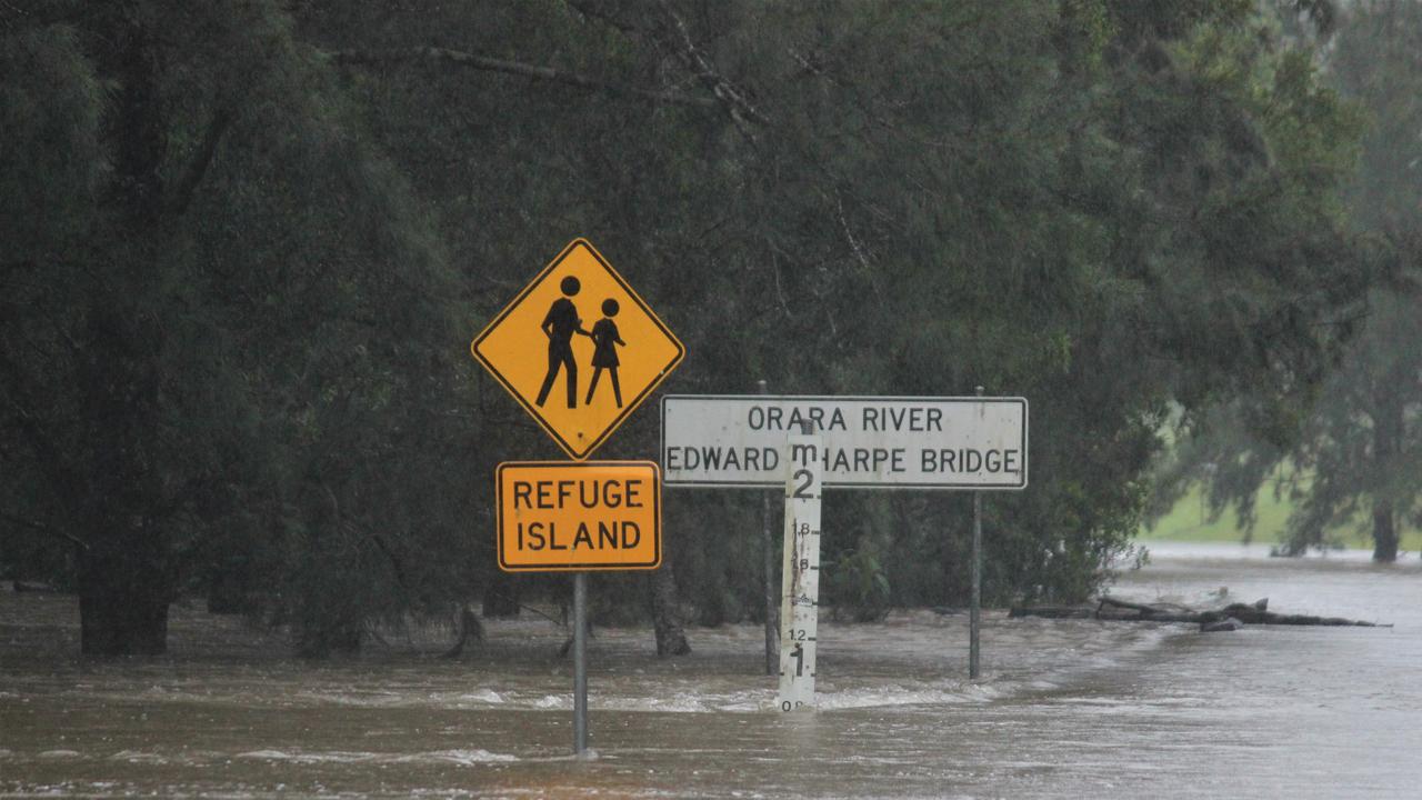 Edward Sharpe Bridge at Nana Glen was impassable on Tuesday. The Orara River has swelled, reaching the minor flood level at Glenreagh on Tuesday morning. By 10am on 15/12/20 it was at 8.91m and rising. Coffs Harbour flood. Photo: Tim Jarrett