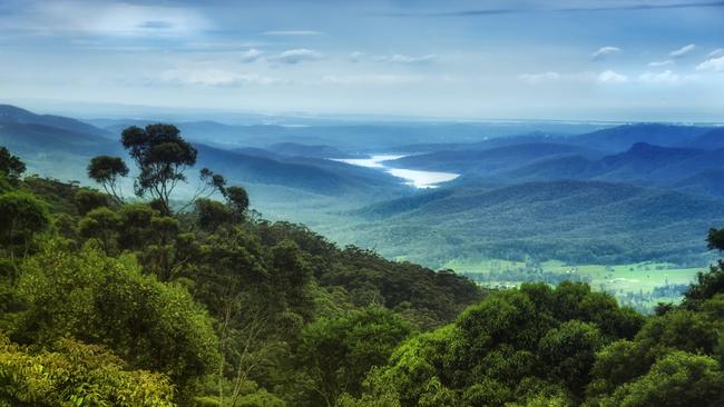 SM Looking Forward - Views over Lamington National Park to Hinze Dam in Queensland's Gold Coast hinterland