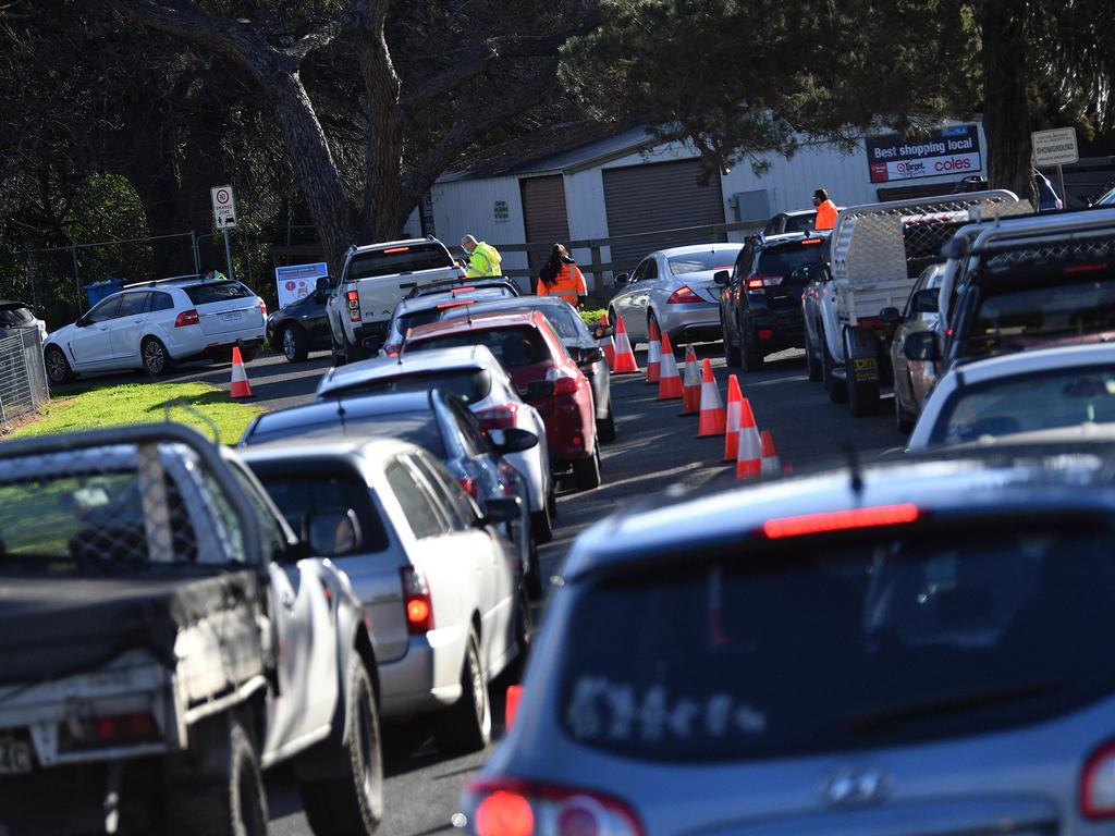 People wait in their cars at a COVID-19 coronavirus testing station in Picton, southwest of Sydney. Picture: AFP