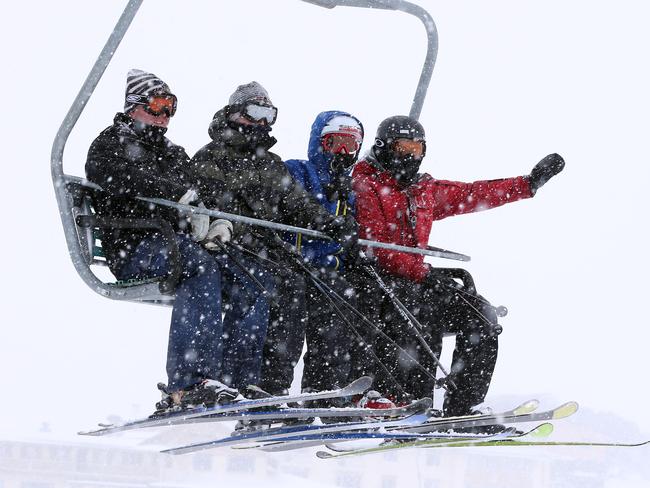 26/07/15 Sydney, NSWPhoto: Andrew MurrayUnidentified people on a ski lift at Perisher.