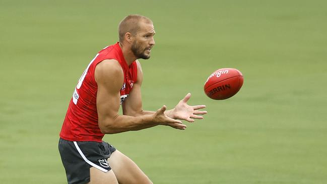 Reid was one of a number of talls put through their paces with a wet Sherrin. Picture: Phil Hillyard