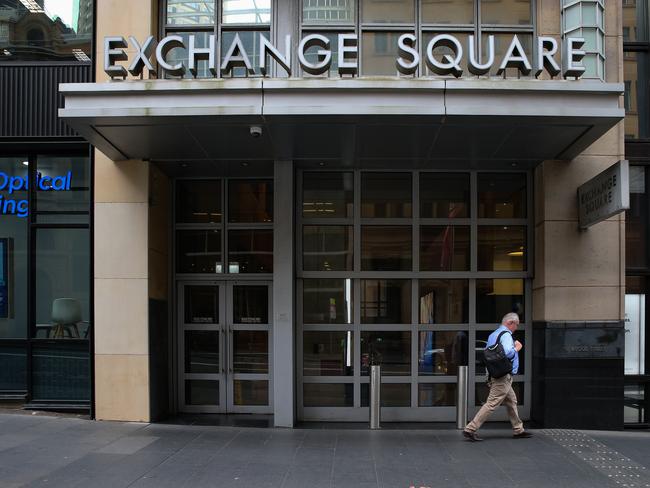 SYDNEY, AUSTRALIA : Newswire Photos - JANUARY 14 2025; A general view of people walking past the ASX in the Sydney CBD. Picture: Newswire/ Gaye Gerard