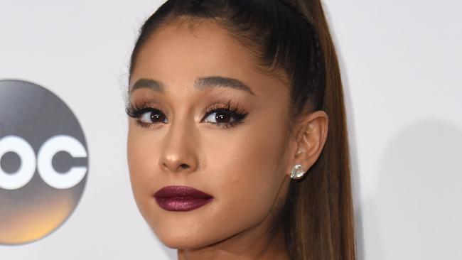 Ariana Grande concert in Manchester: ‘Bomb’ explosion unites music ...