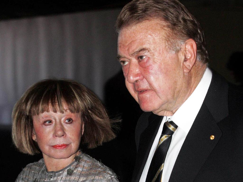 Australian billionaire cardboard box king Richard Pratt and wife Jeanne. Picture: AFP