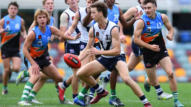 Henry Hustwaite of Victoria Country in action during the U18 AFL Boys Championship against the Allies in Brisbane.Photo by Albert Perez/AFL Photos via Getty Images