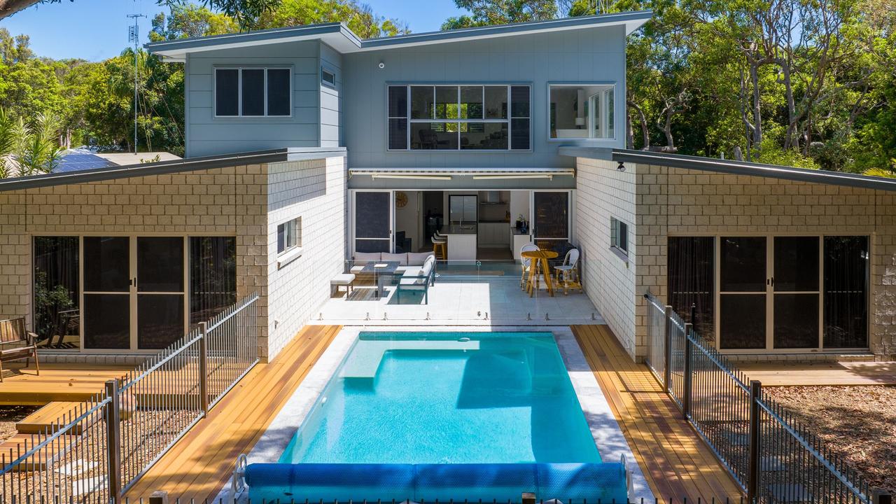 15 Orania Rd, Rainbow Beach – $1.56m