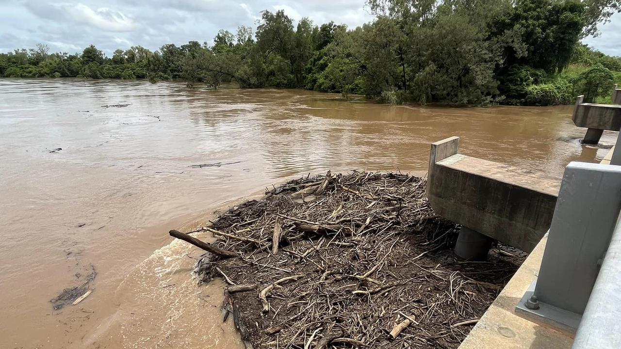 The Bureau of Meteorology has issued a flood warning for the Top End, as monsoonal rains result in waters rising in the Daly River, such as near Nauiyu.