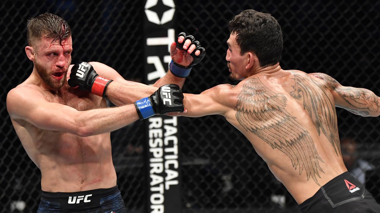Max Holloway put on a show.