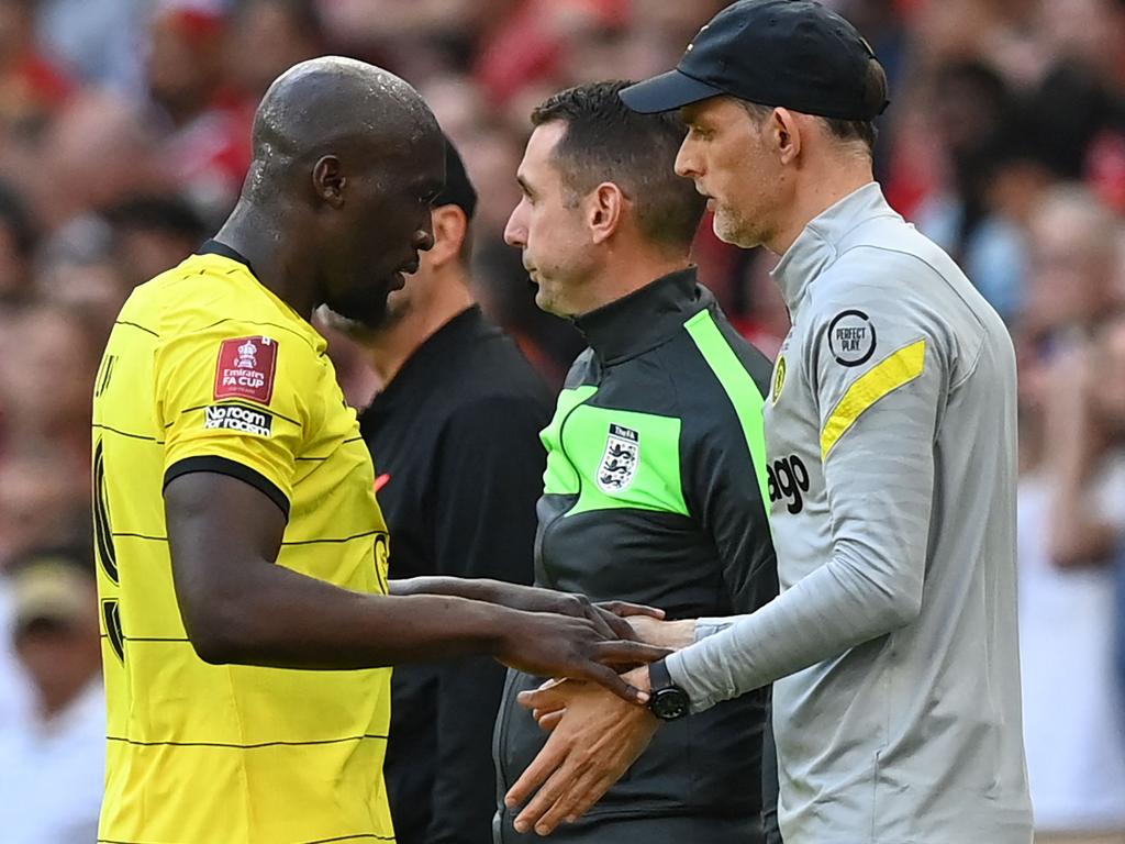 Chelsea striker Romelu Lukaku (L) is substituted by manager Thomas Tuchel, having failed to make the required impact. Picture: Glyn Kirk/AFP