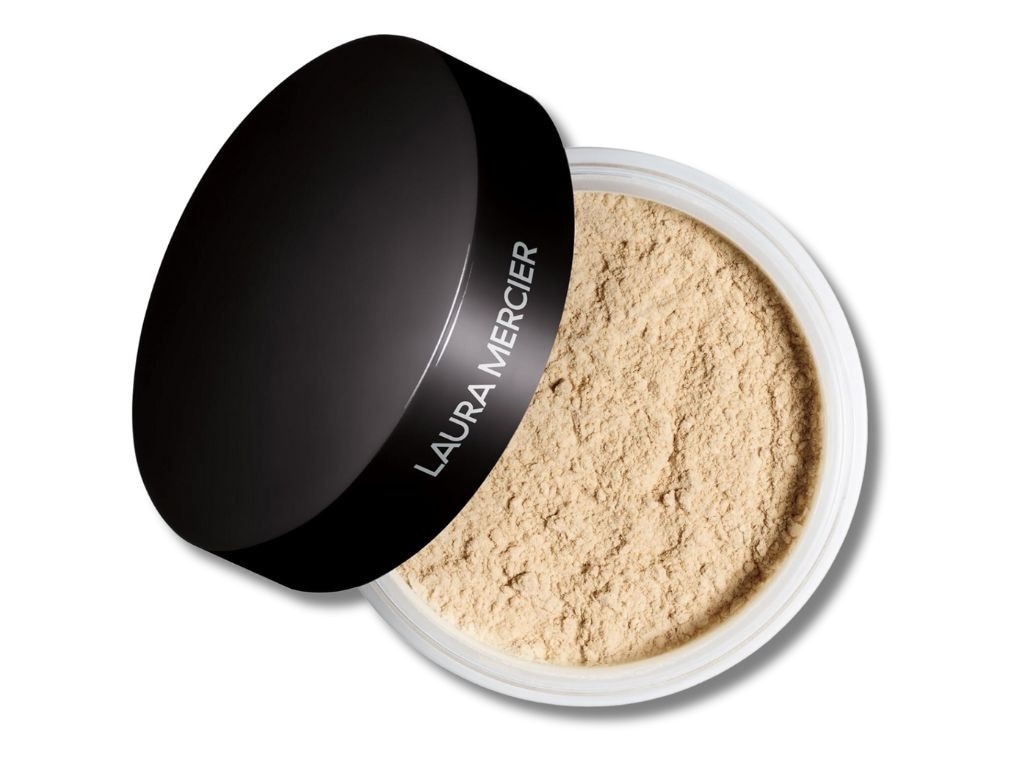 Indy sets her makeup with the Laura Mercier Loose Setting Powder. Picture: Amazon Australia