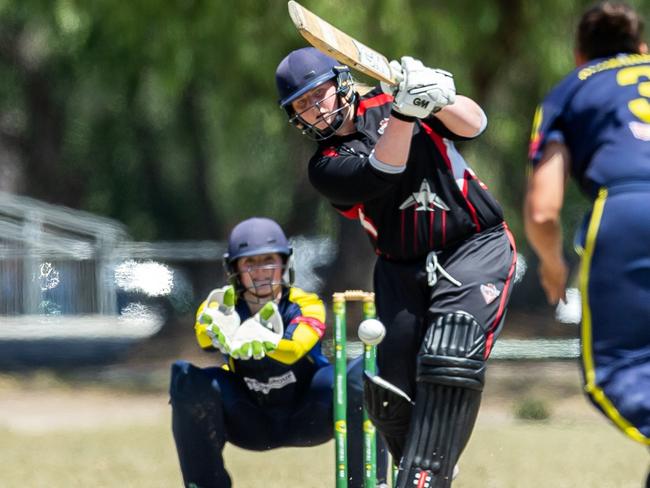 Sporting allorunder: Alyssa Humphries. Pic: Arj Giese, Cricket Victoria.