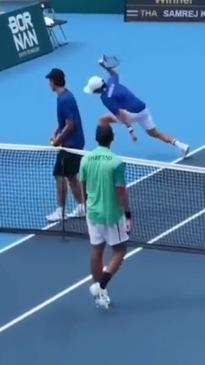 Tennis player's brutal meltdown after embarrassing loss