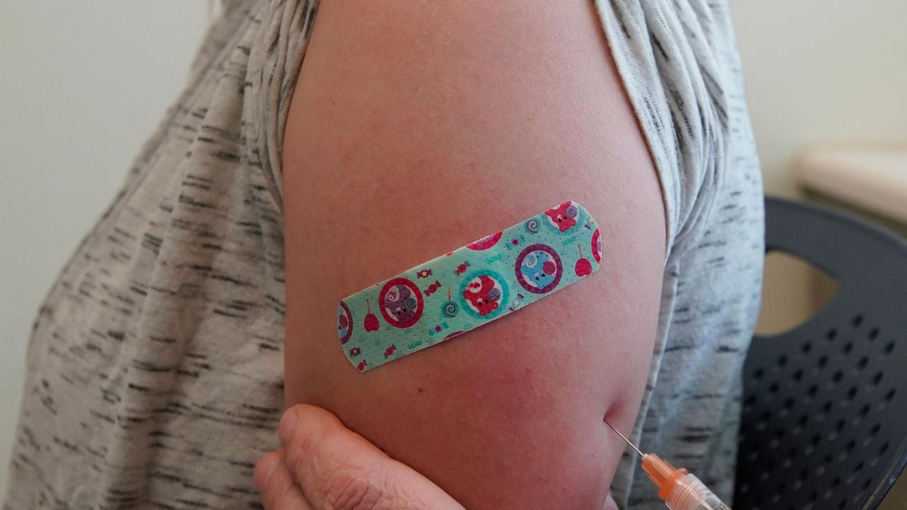 Trump administration sows more doubt over vaccines