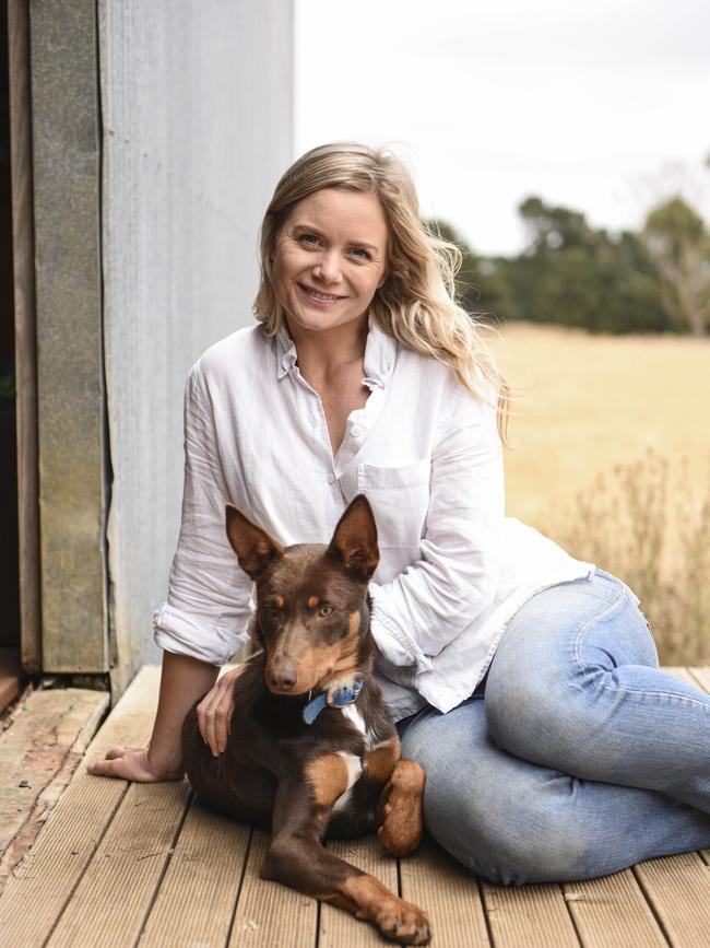 Elle Moyle is a sheep and cattle producer at Gazette. Picture: Dannika Bonser