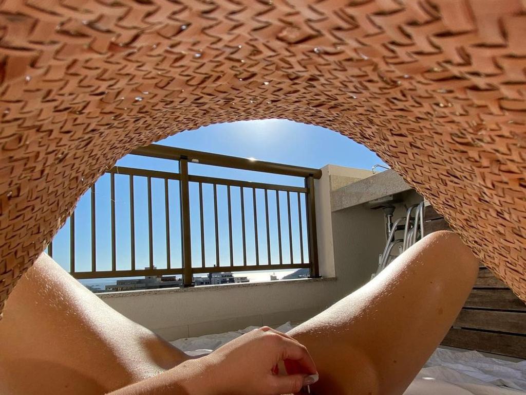 She made the stunning claim in a post online, writing she sunbakes her privates for two-hours a day. Picture: Instagram/lunna_leblanc