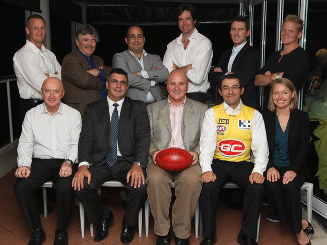 The team putting together GC17 on the Gold Coast having dinner at Oskars at Burleigh Heads. (L-R) Front Row:Dr Alan Mackenzie,Andrew Demetriou, John Witheriff, David Elia , Leanne Stellmaker, Back Row: Guy McKenna, Bob Gordon, Umberto Mecchi, Gillon McLachlan, Dale Dickson, Andrew Catterall.