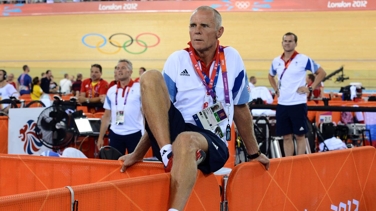 Shane Sutton at the London 2012 Olympic Games. / AFP PHOTO / CARL DE SOUZA