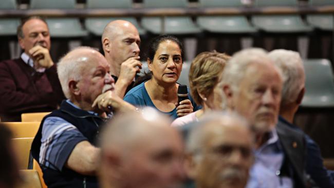 Residents attend Cherrybrook development forum at Cherrybrook Tech. Picture: Adam Yip / Manly Daily