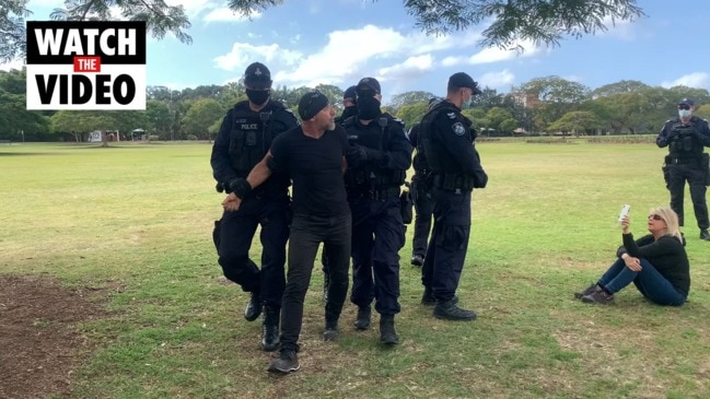 Two people arrested at New Farm Park amid lockdown